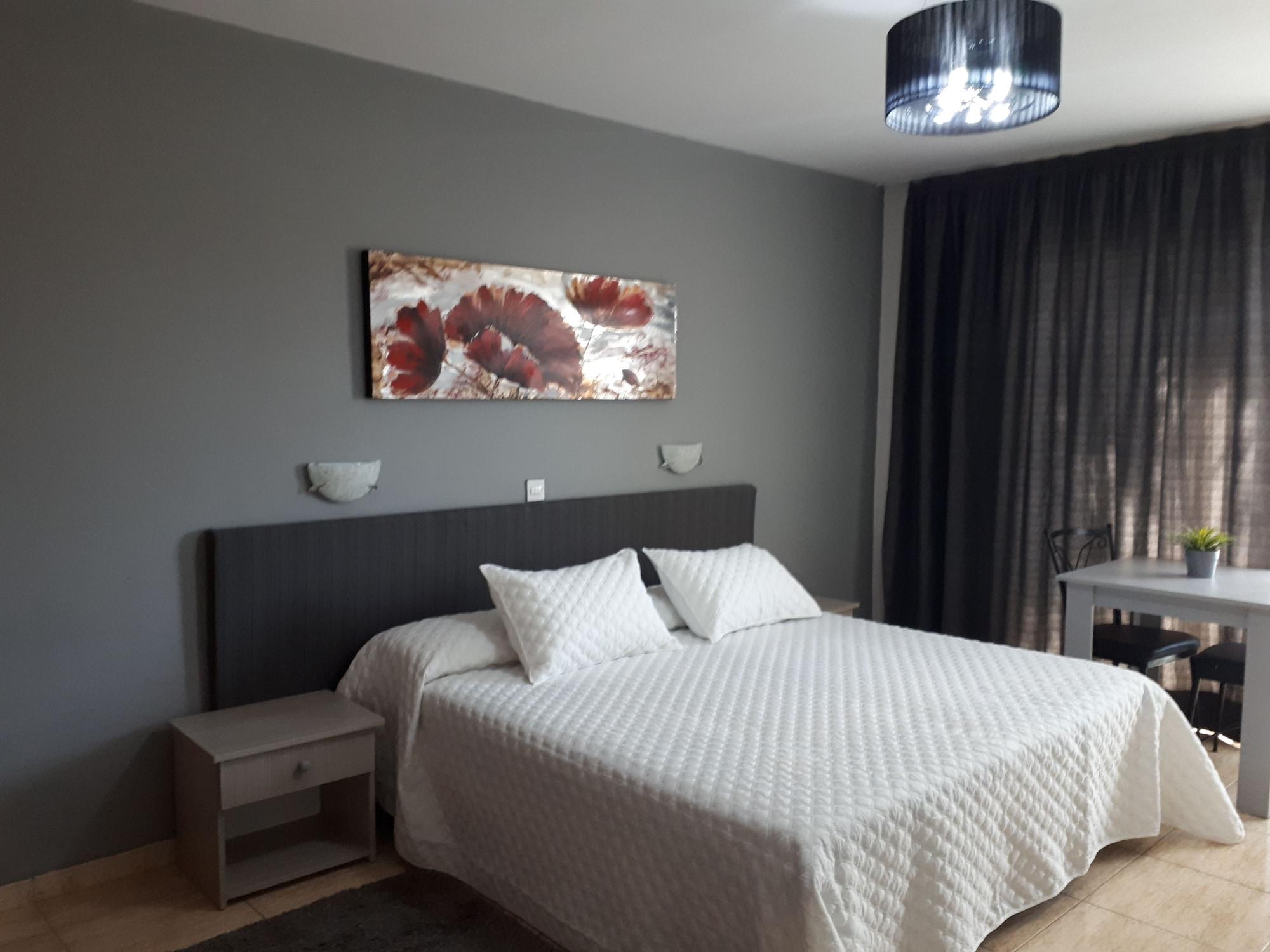Irenes Tourist Apartments Лимасол Экстерьер фото